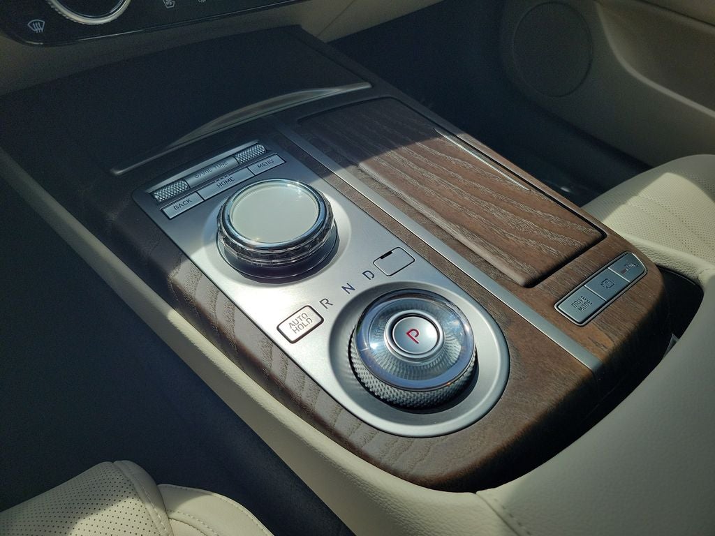 2024 Genesis G80 2.5T Advanced
