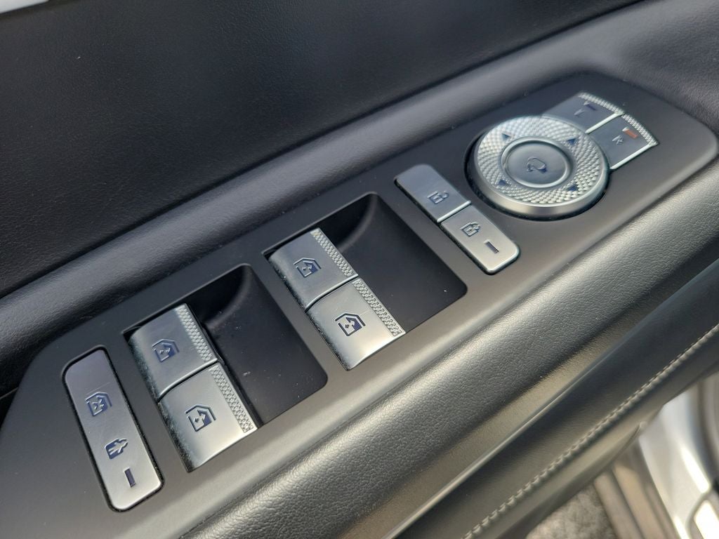 2024 Genesis GV80 2.5T (A8)