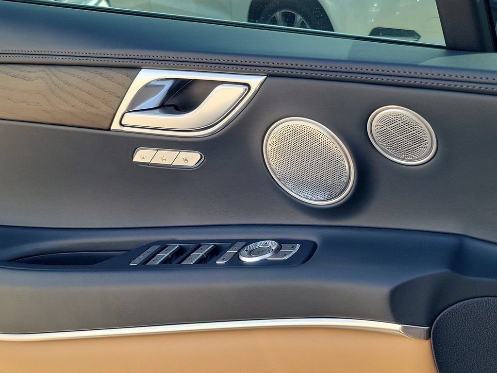 2024 Genesis GV80 3.5T 7P (A8)