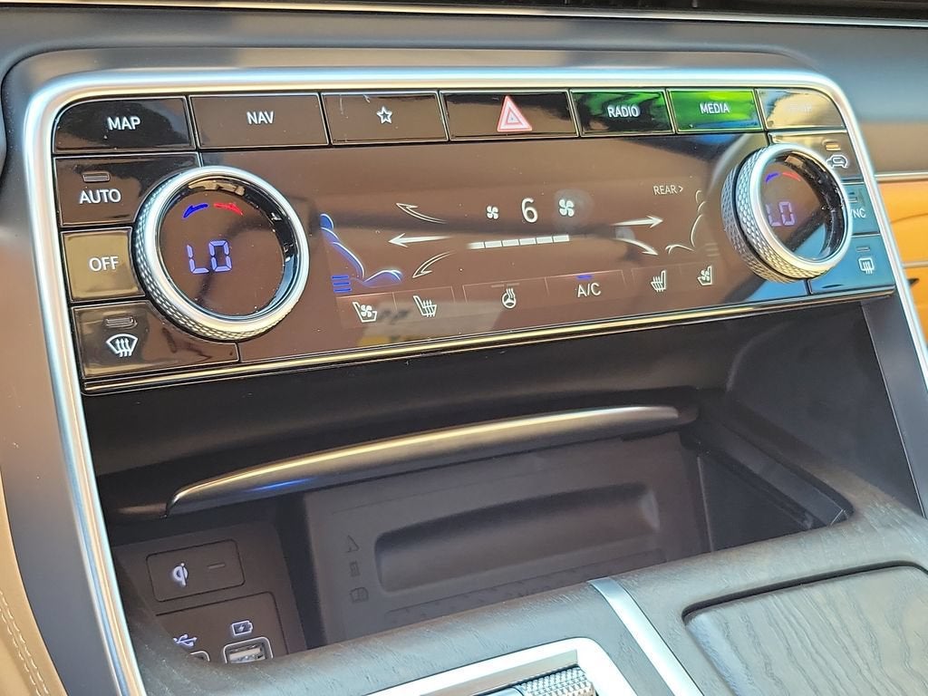 2024 Genesis GV80 3.5T 7P (A8)