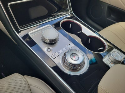 2027 Genesis GV80 2.5T