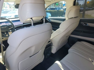 2025 Genesis GV80 Select