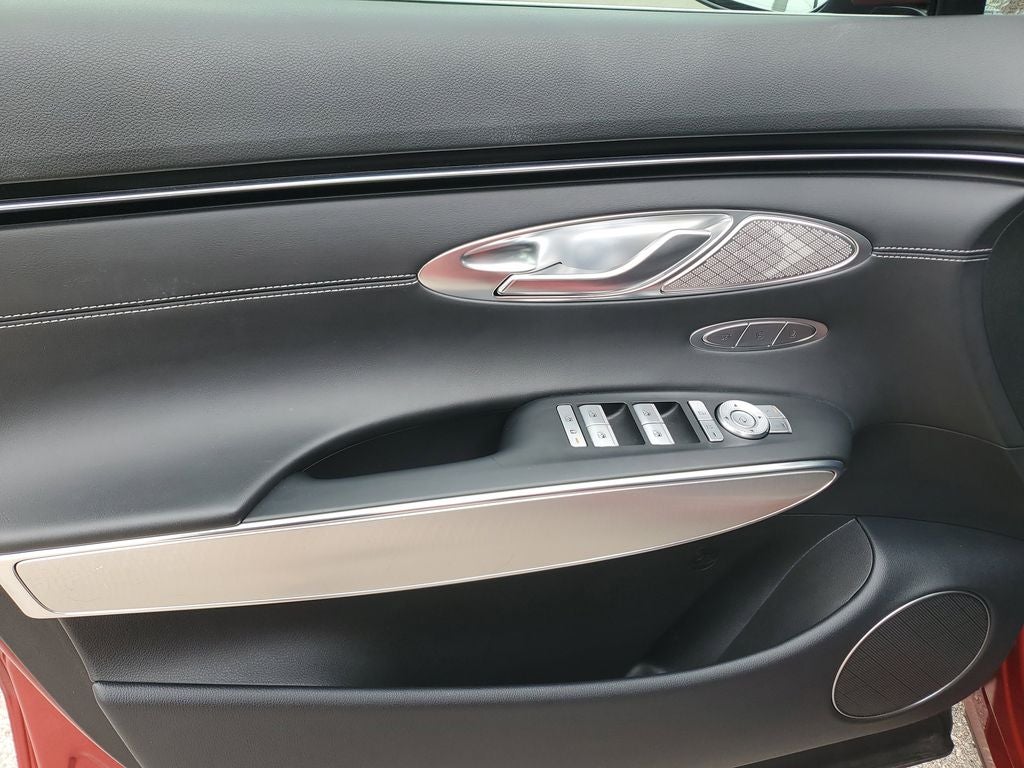 2023 Genesis GV70 2.5T