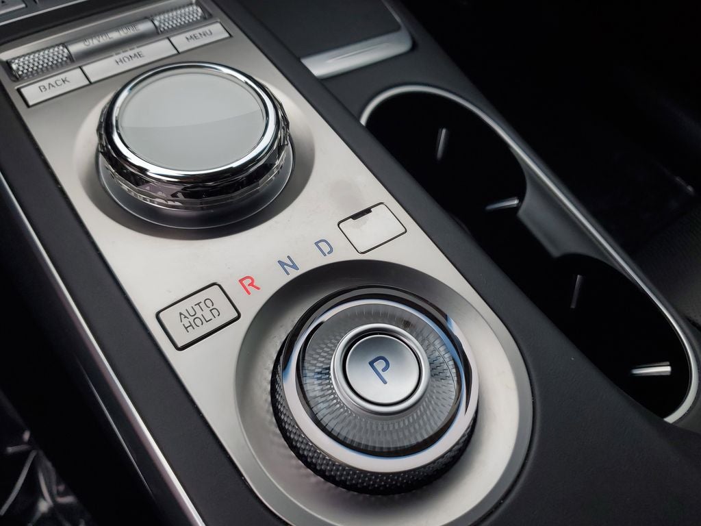 2023 Genesis GV70 2.5T