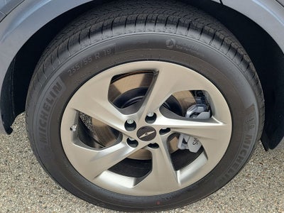 2027 Genesis GV70 2.5T