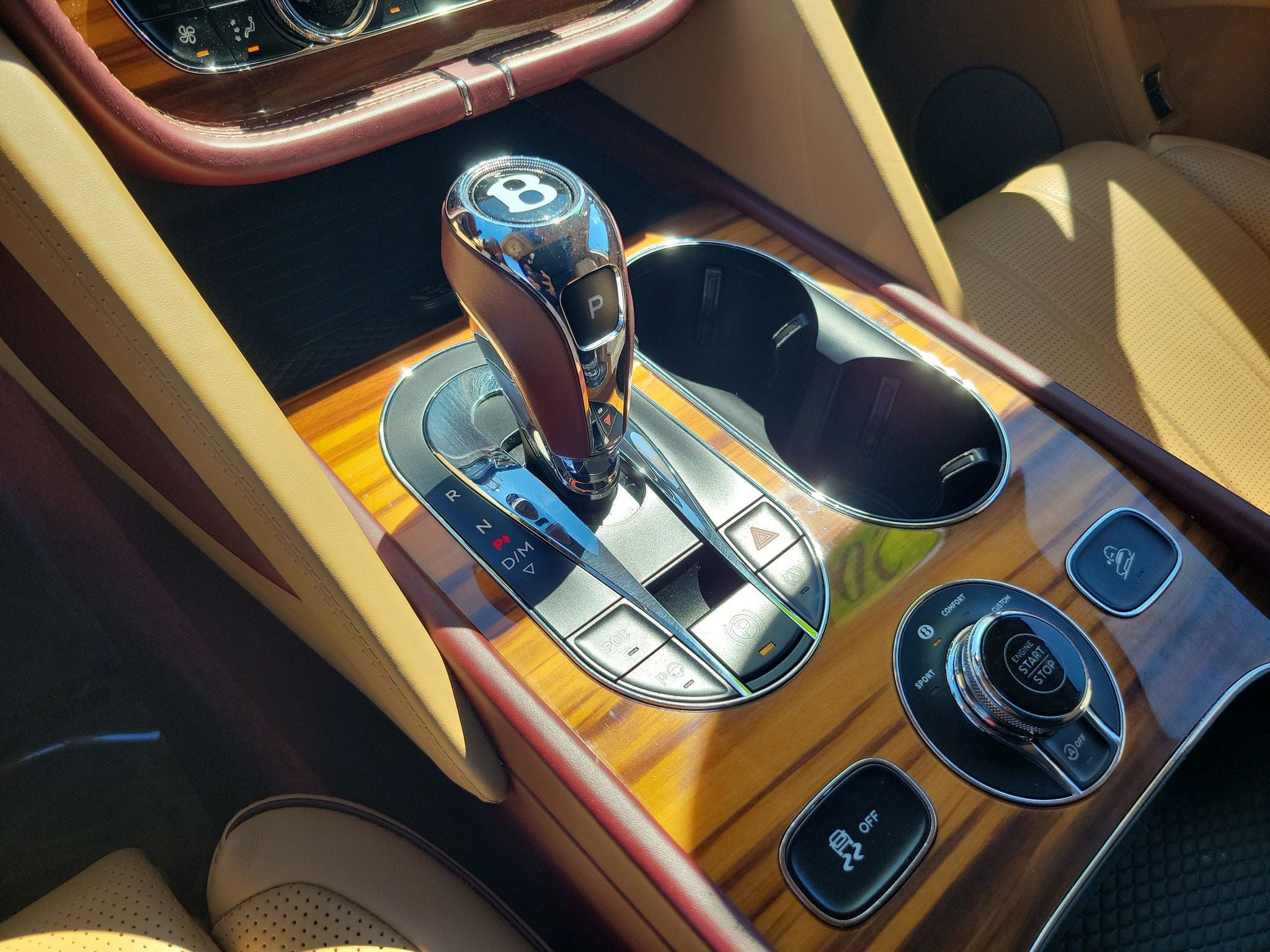 2022 Bentley Bentayga V8