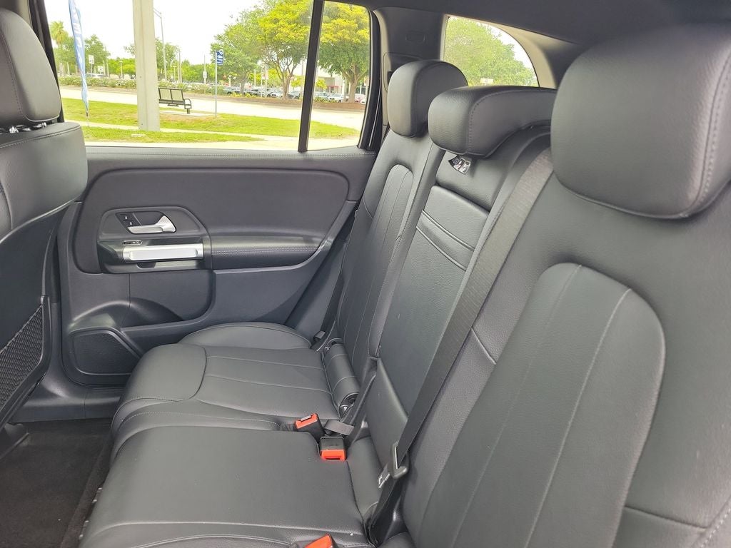 2023 Mercedes-Benz GLB 250 4MATIC®