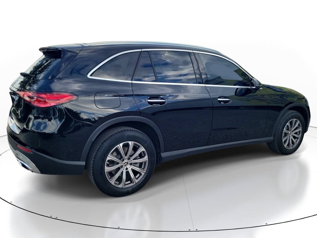 2023 Mercedes-Benz GLC 300