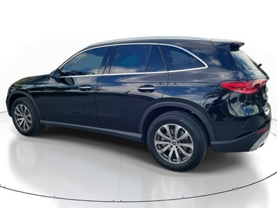 2023 Mercedes-Benz GLC 300