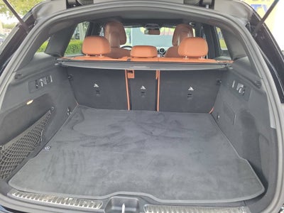 2023 Mercedes-Benz GLC 300
