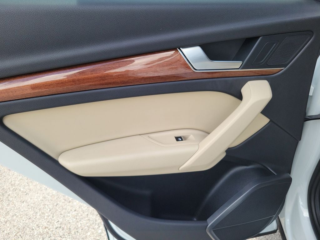 2021 Audi Q5 Premium