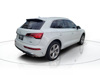 2022 Audi Q5 S line Premium Plus