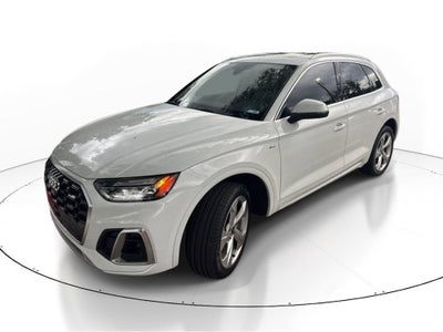 2022 Audi Q5 S line Premium Plus