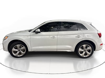 2022 Audi Q5 S line Premium Plus