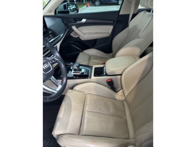 2022 Audi Q5 S line Premium Plus