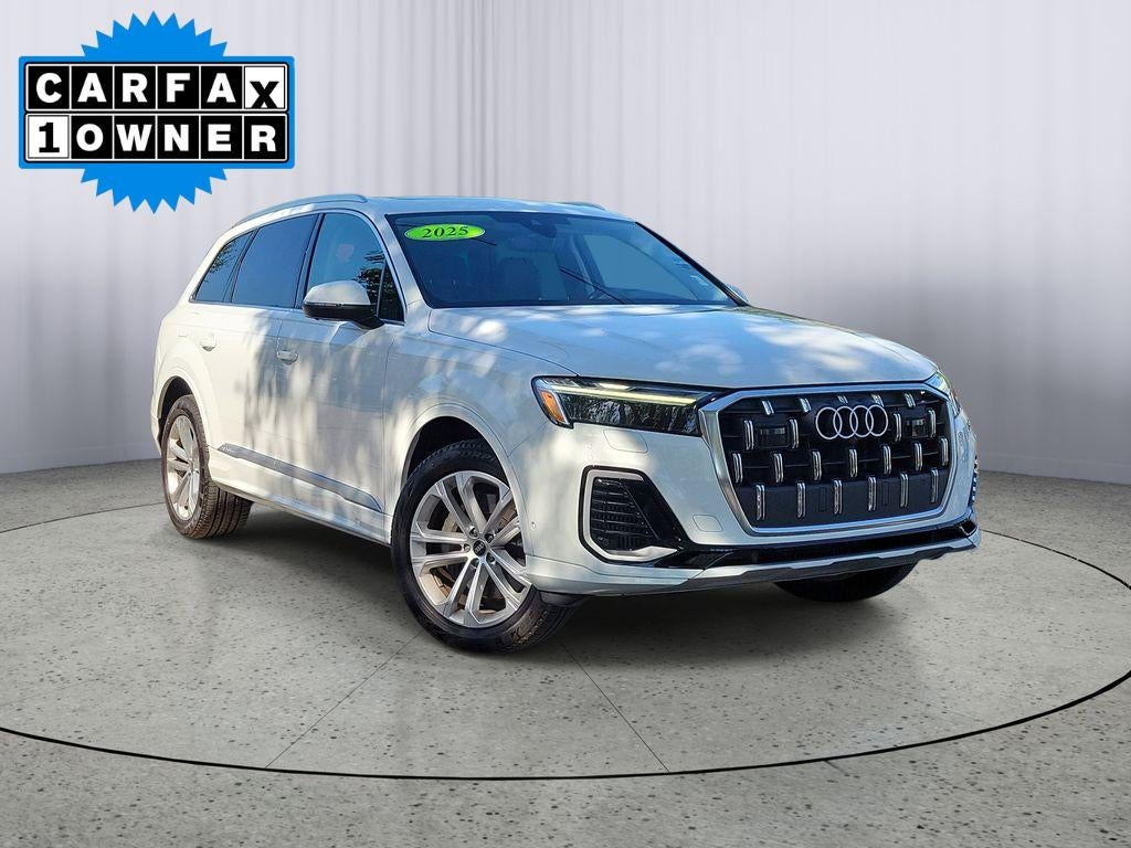 2025 Audi Q7 Premium Plus