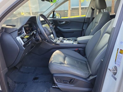 2025 Audi Q7 Premium Plus