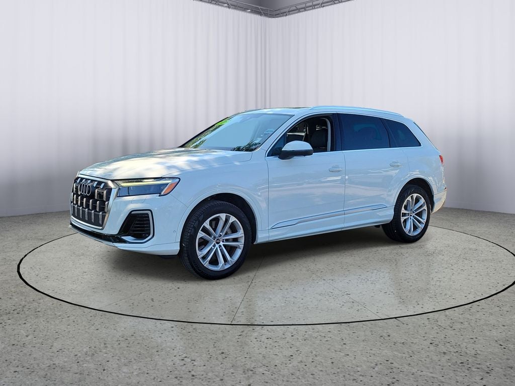 2025 Audi Q7 Premium Plus