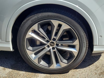 2023 Audi Q7 Prestige