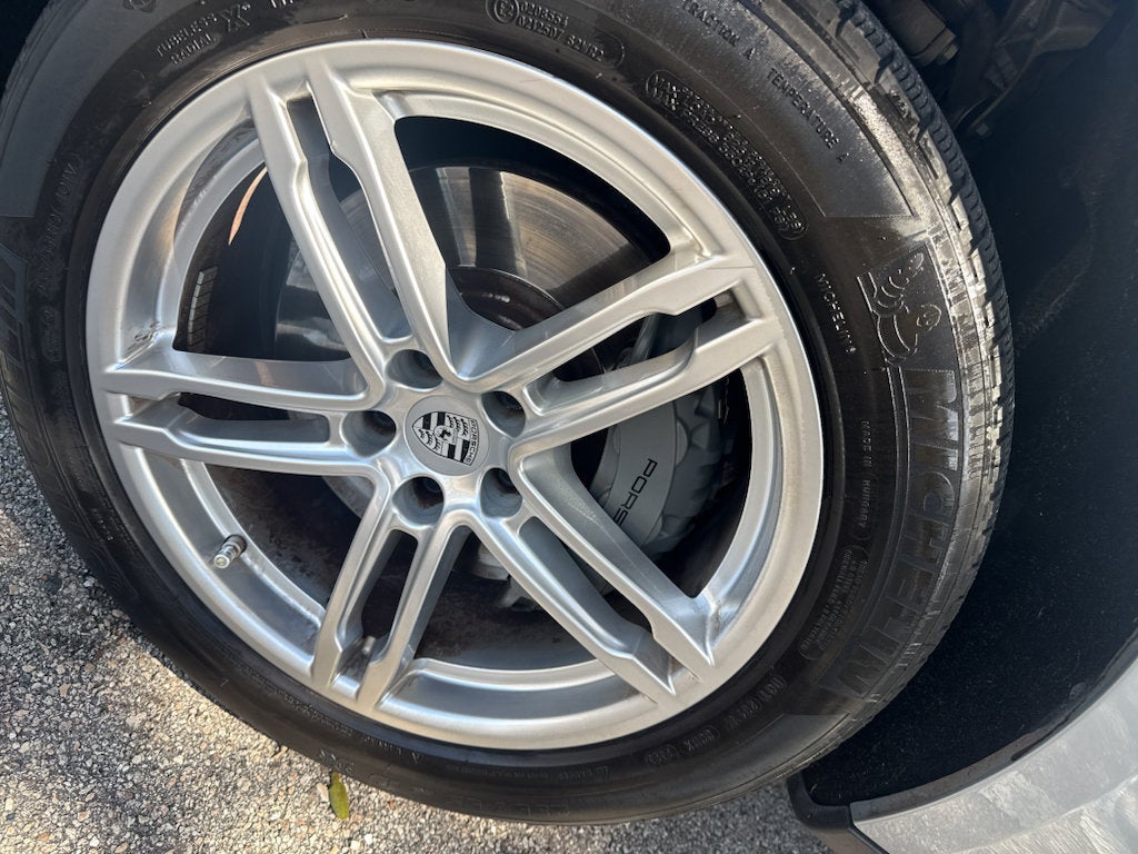 2019 Porsche Macan S