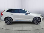 2023 Volvo XC60 Ultimate Bright Theme