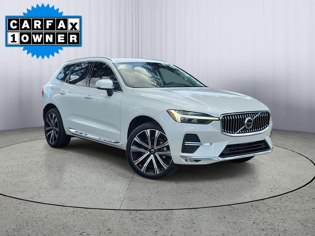 2023 Volvo XC60 Ultimate Bright Theme