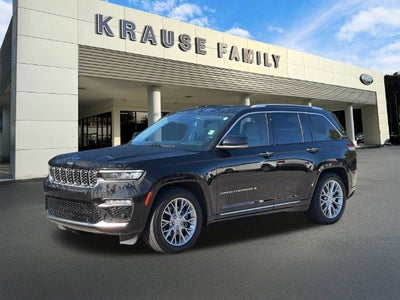 2022 Jeep Grand Cherokee Summit