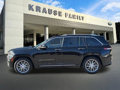 2022 Jeep Grand Cherokee Summit