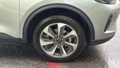 2024 Ford Escape Platinum