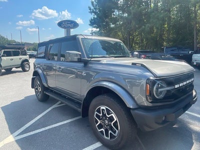 2022 Ford Bronco Outer Banks