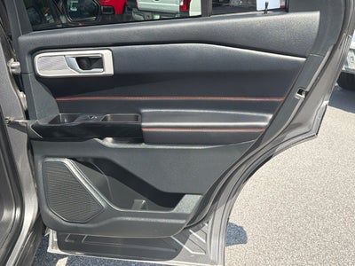 2023 Ford Explorer ST-Line