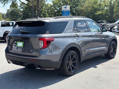 2023 Ford Explorer ST-Line