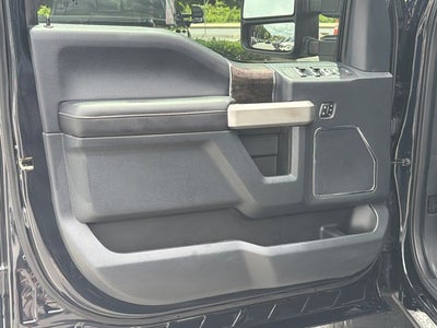 2022 Ford F-250SD Lariat