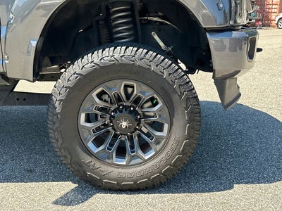2021 Ford F-250SD Lariat BLACK WIDOW