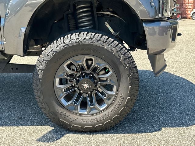 2021 Ford F-250SD Lariat BLACK WIDOW
