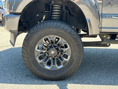 2021 Ford F-250SD Lariat BLACK WIDOW