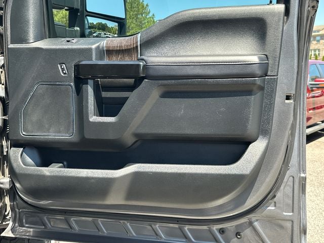 2021 Ford F-250SD Lariat BLACK WIDOW