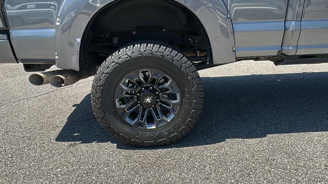2021 Ford F-250SD Lariat BLACK WIDOW