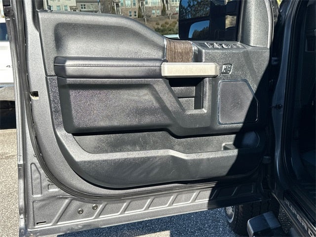 2021 Ford F-350SD Lariat