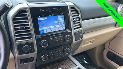 2017 Ford F-350SD Lariat DRW