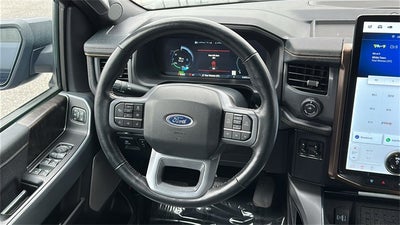 2023 Ford F-150 Lightning Lariat