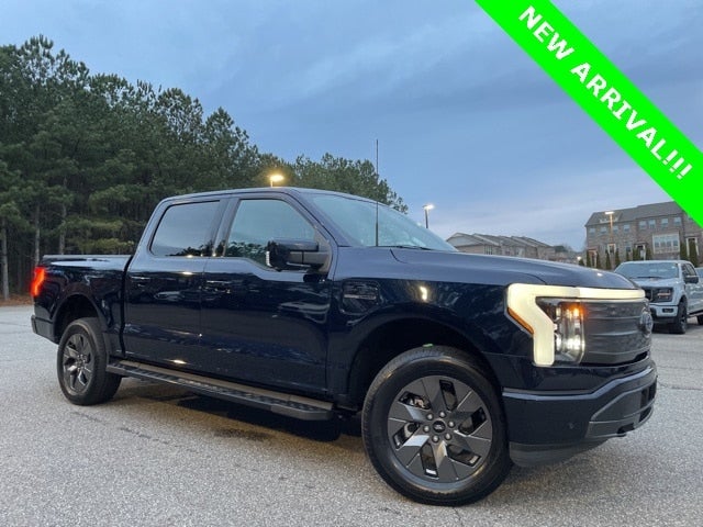 2023 Ford F-150 Lightning Lariat