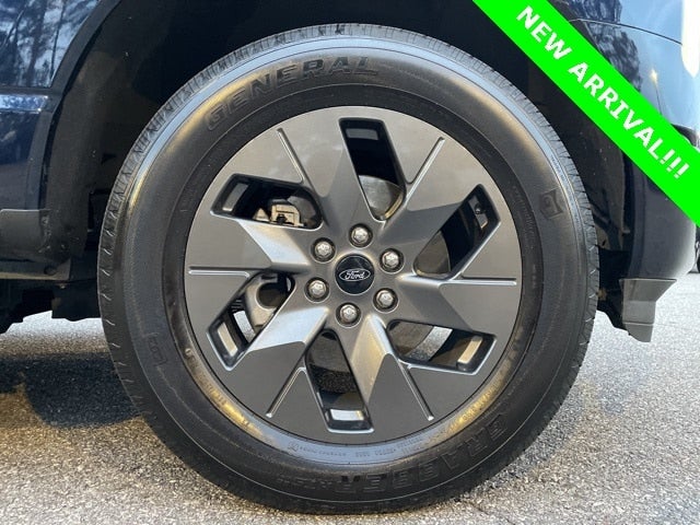 2023 Ford F-150 Lightning Lariat