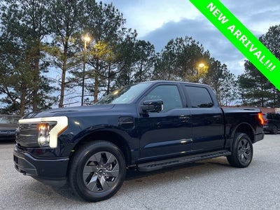 2023 Ford F-150 Lightning Lariat