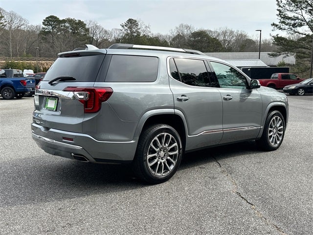 2023 GMC Acadia Denali
