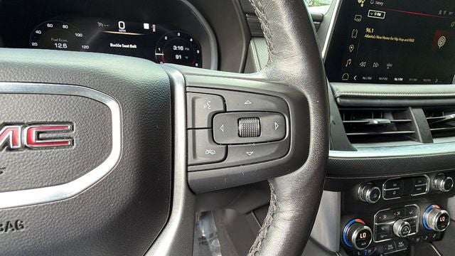 2022 GMC Yukon SLT
