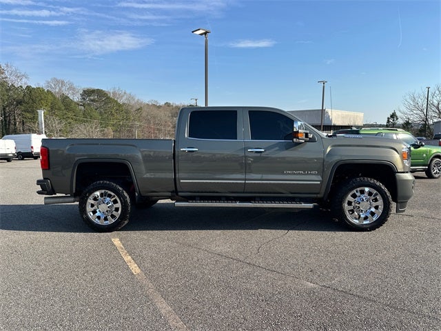 2018 GMC Sierra 2500HD Denali