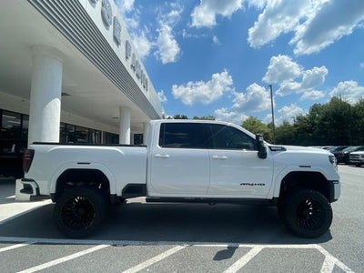 2025 GMC Sierra 2500HD AT4