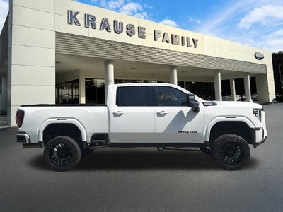2025 GMC Sierra 2500HD AT4