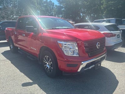 2021 Nissan Titan SV